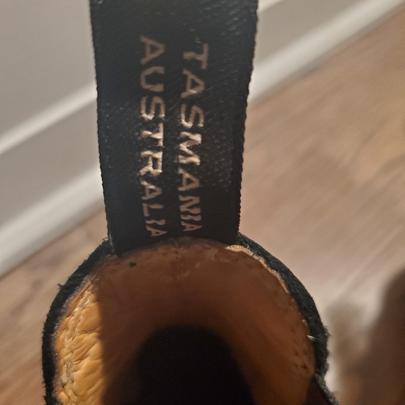 Women's Suede Blundstones with heel 6.5 - Picture 6 of 7